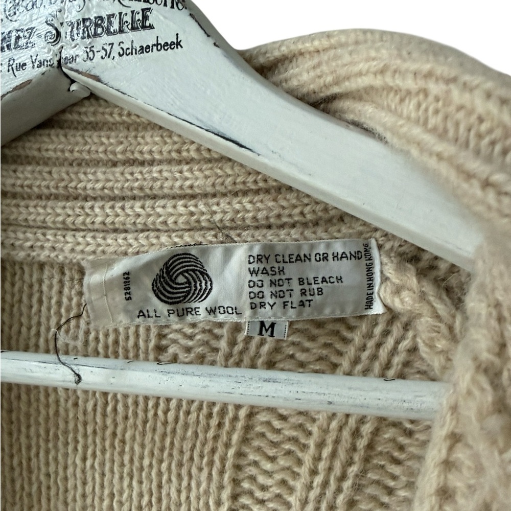 Vintage 100% Pure Wool Zip Front Sweater Made in Hong Kong, Size M - Picture 8 of 8